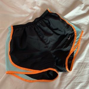 🦋 Nike Shorts 🦋